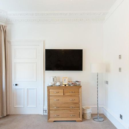 3 Bedroom Villa Attached To Host Home Free Parking 퍼스 외부 사진