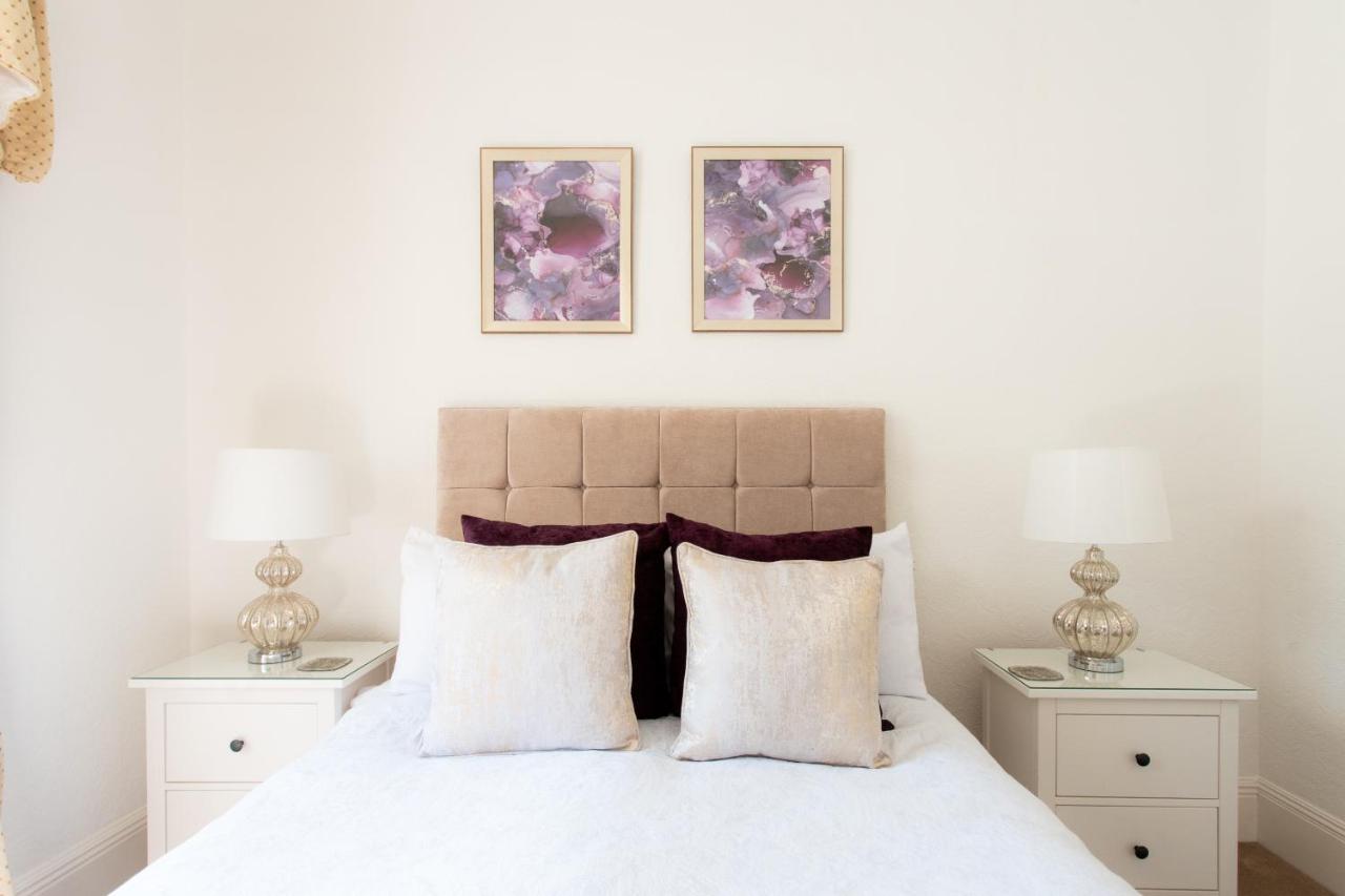 3 Bedroom Villa Attached To Host Home Free Parking 퍼스 외부 사진